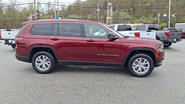 Used 2022 Jeep Grand Cherokee L Limited AWD/4WD image 9