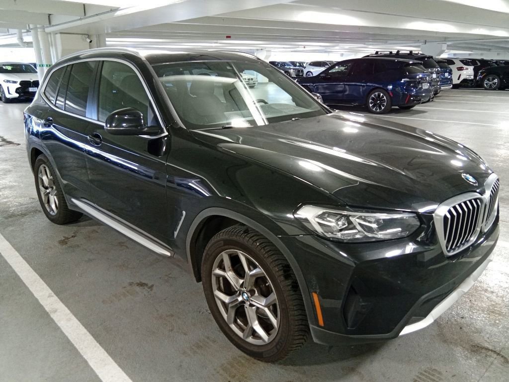 Certified 2022 BMW X3 xDrive30i w/ Convenience Package AWD/4WD image 3