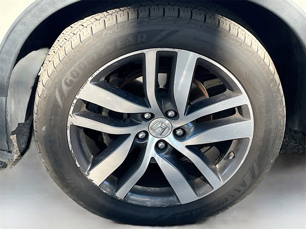 Used 2018 Honda Pilot Touring image 35