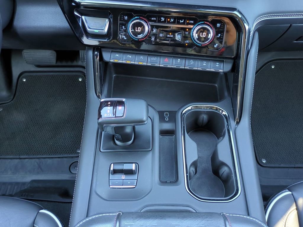 Used 2023 GMC Sierra 1500 AT4X image 18