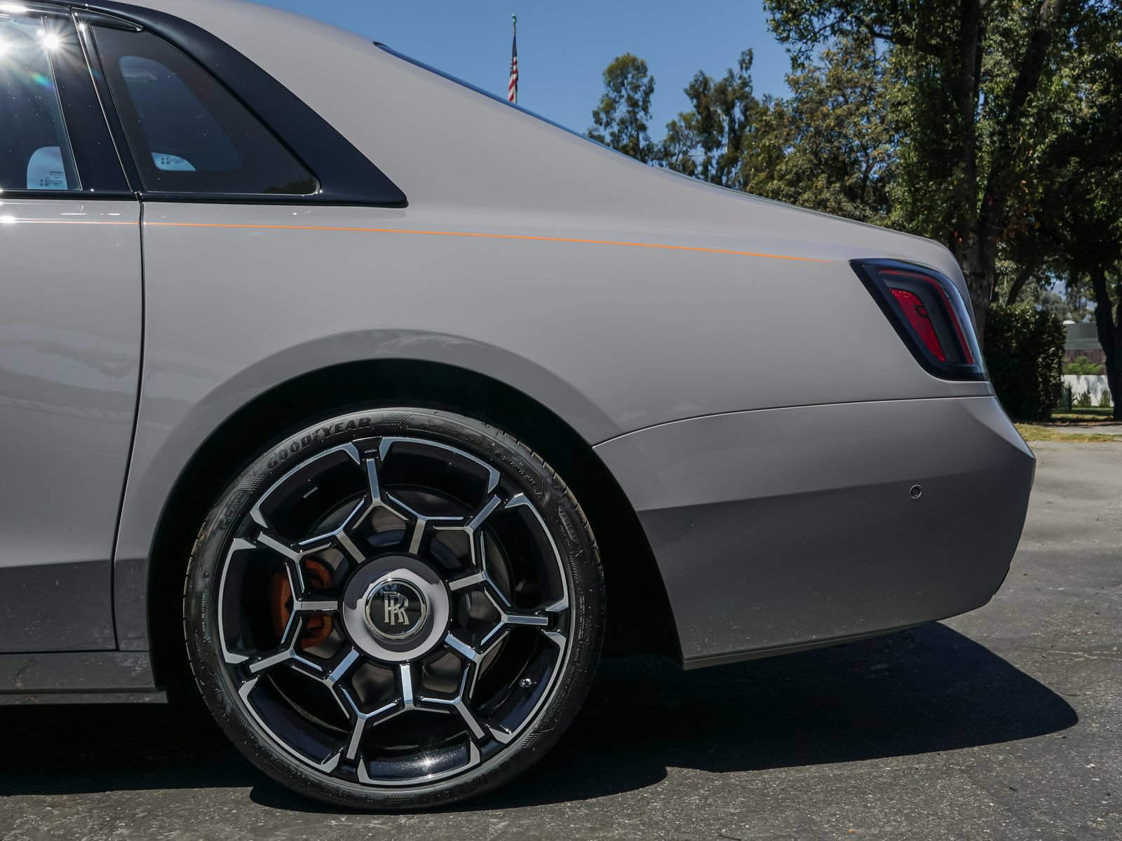 New 2026 Rolls-Royce Ghost Black Badge AWD/4WD image 4