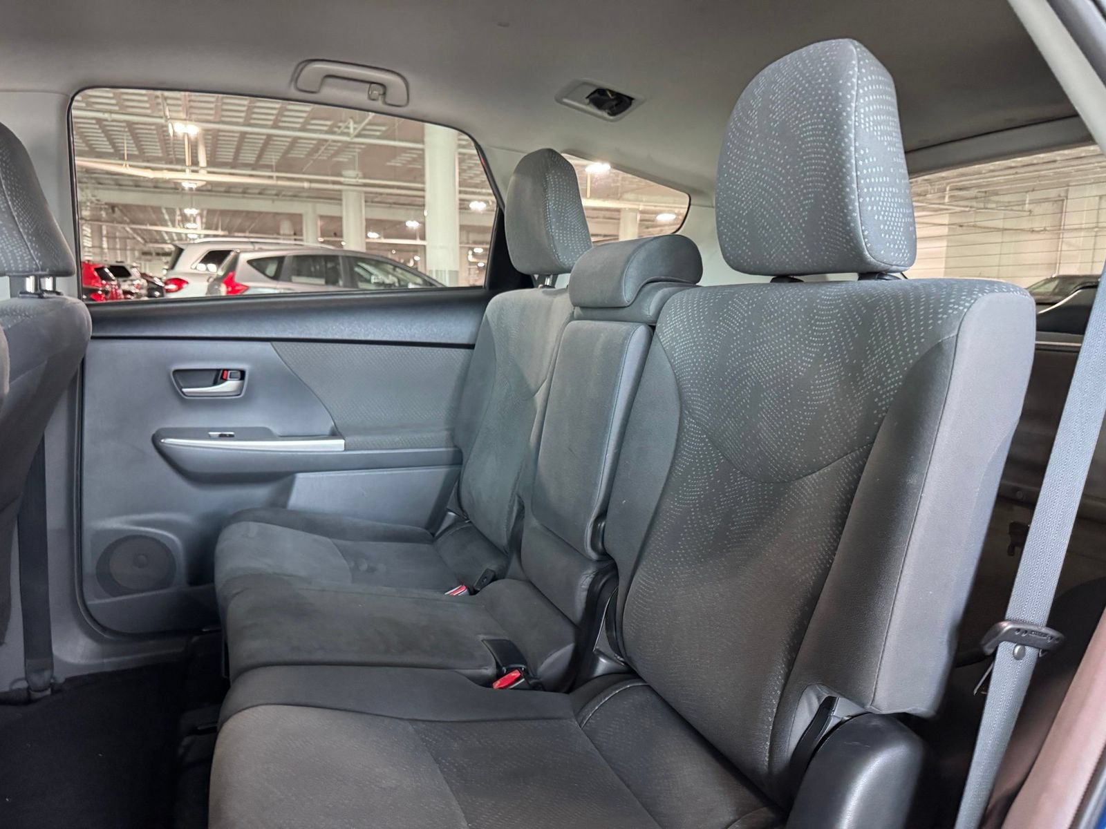 Used 2014 Toyota Prius V Three FWD image 31