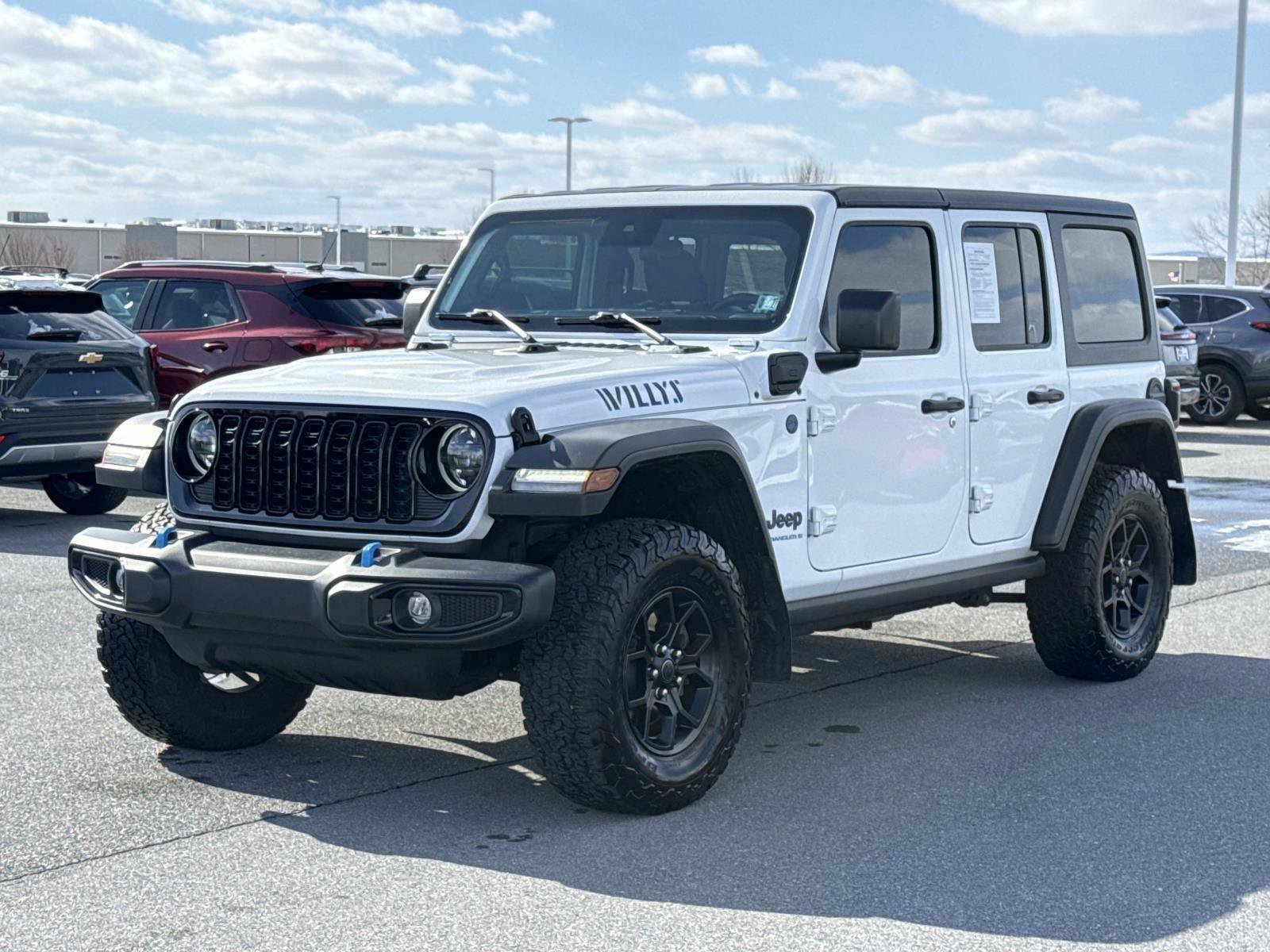 Used 2024 Jeep Wrangler Willys image 27