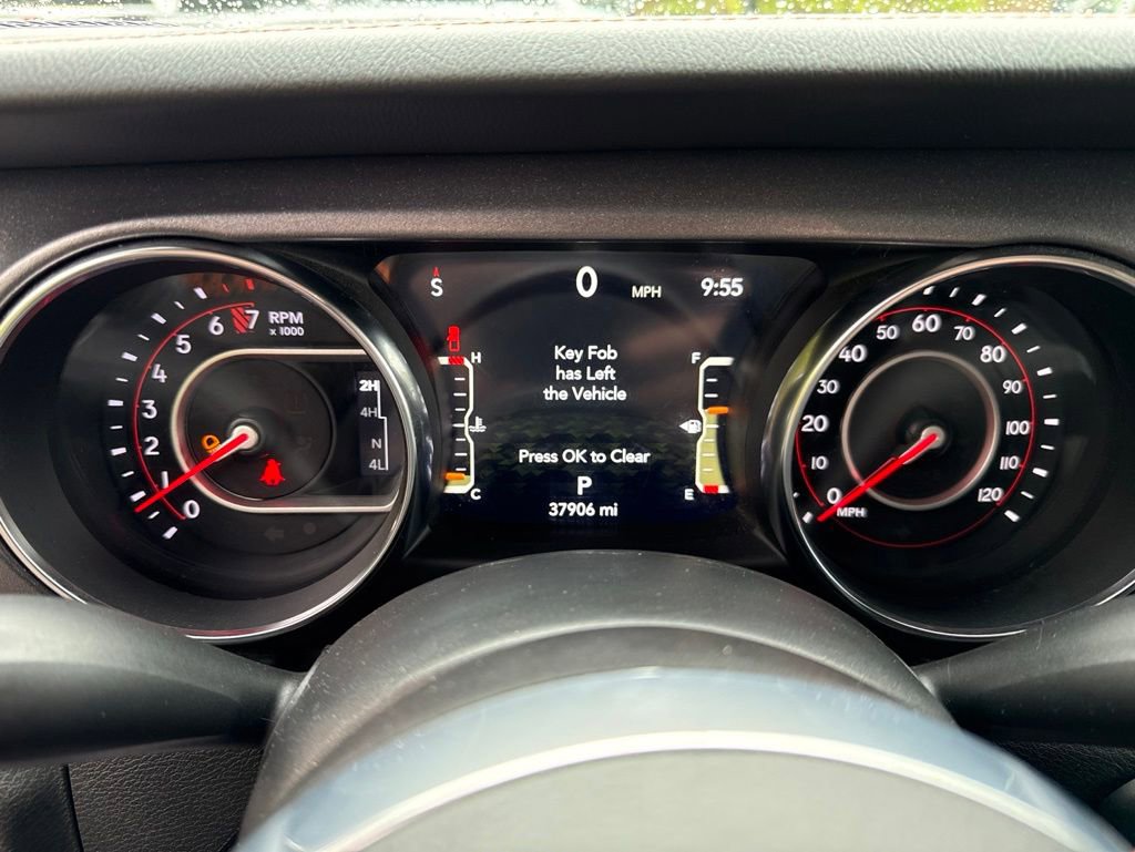 Used 2021 Jeep Gladiator Mojave AWD/4WD image 25