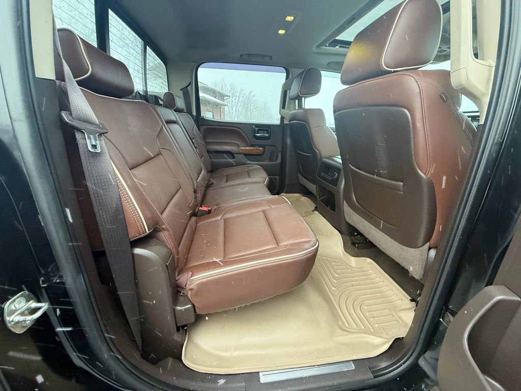 Used 2015 Chevrolet Silverado 3500 High Country w/ Duramax Plus Package image 23