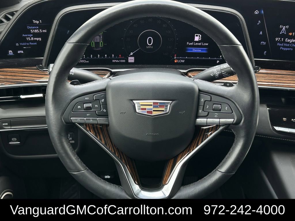 Used 2024 Cadillac Escalade ESV Luxury image 12