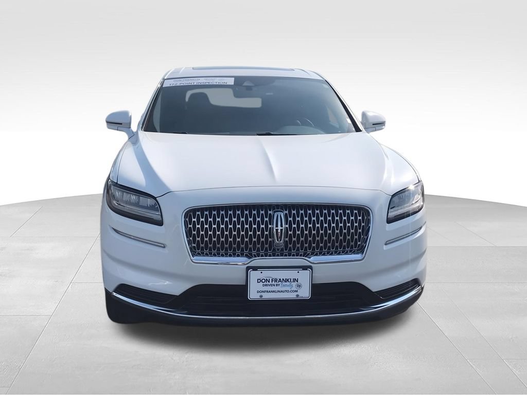 Used 2023 Lincoln Nautilus Reserve AWD/4WD image 3