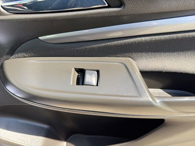 Used 2023 Chevrolet Bolt EUV LT image 12