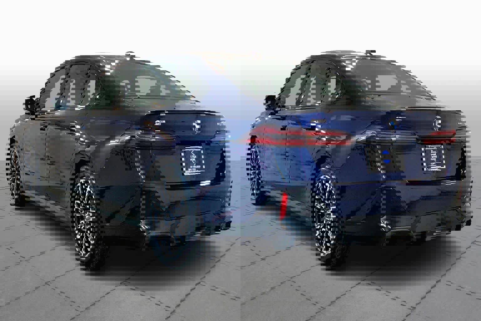 New 2026 BMW 540i xDrive 540i xDrive w/ Executive Package image 12