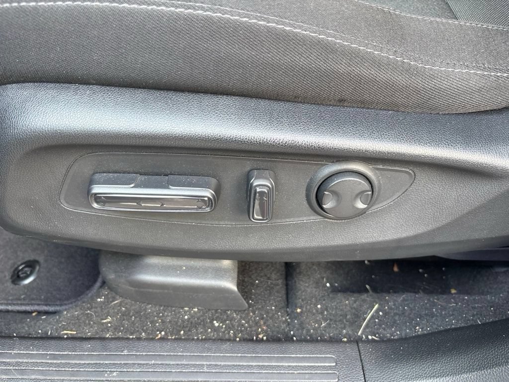 Certified 2026 Honda CR-V EX image 19