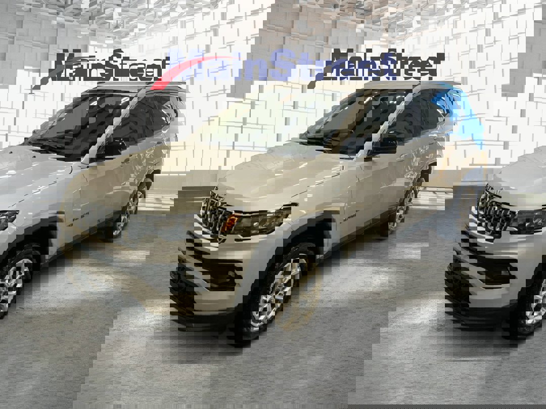 New 2026 Jeep Compass Latitude