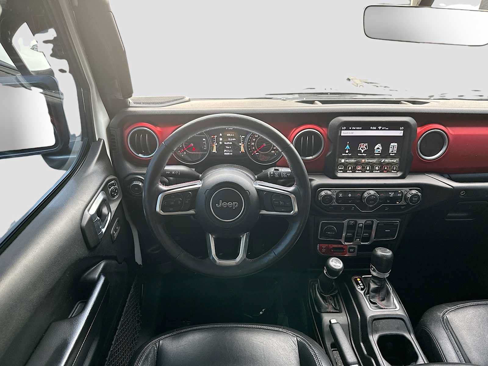 Used 2018 Jeep Wrangler Unlimited Rubicon AWD/4WD image 23