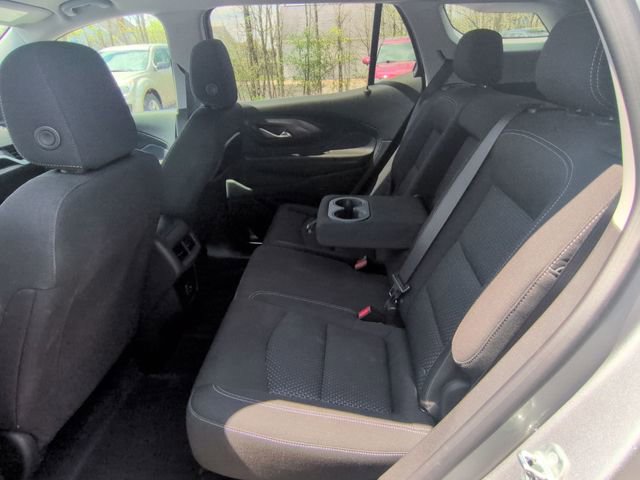 Used 2023 GMC Terrain SLE w/ Driver Convenience Package FWD image 27