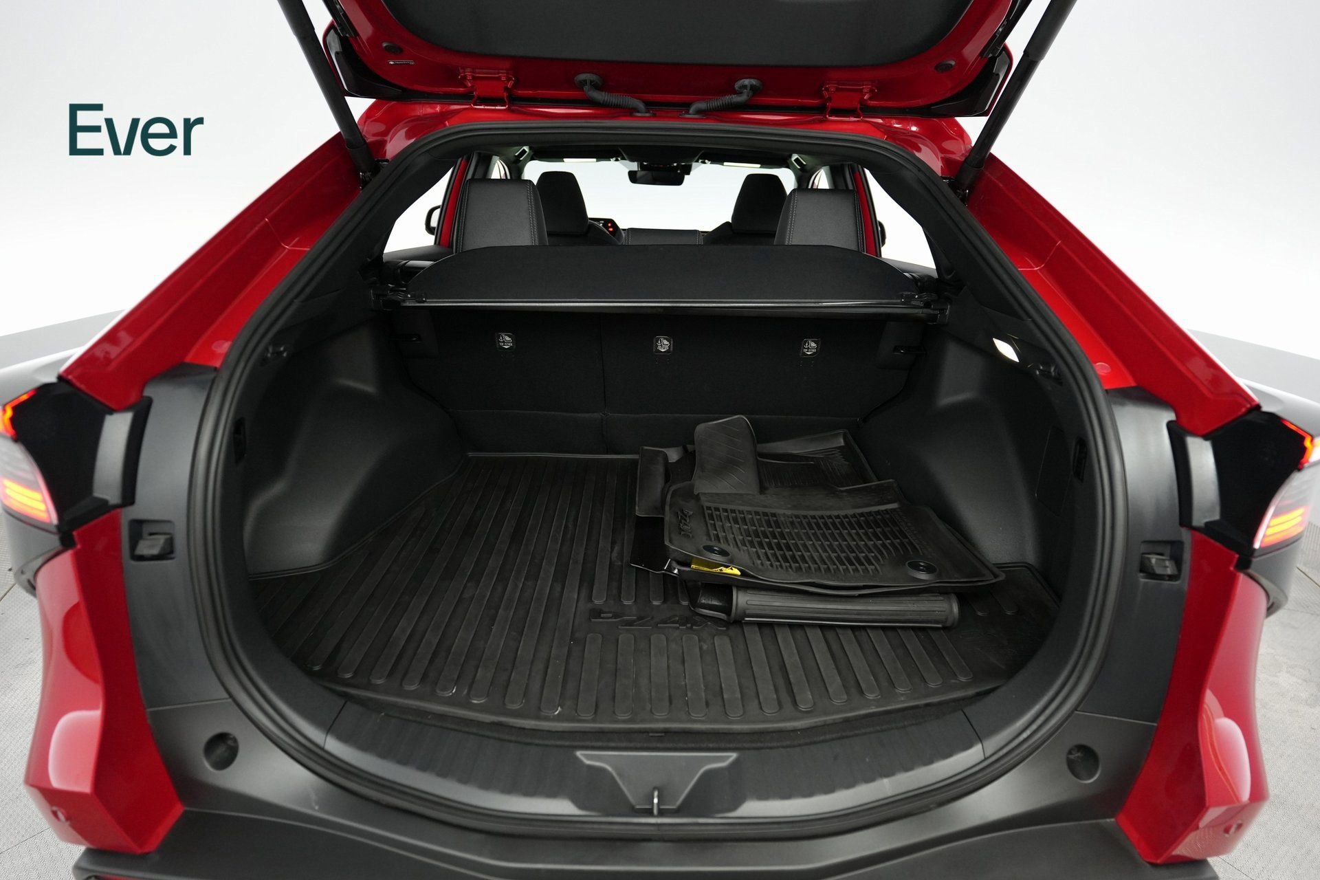 Used 2024 Toyota bZ4X XLE image 23