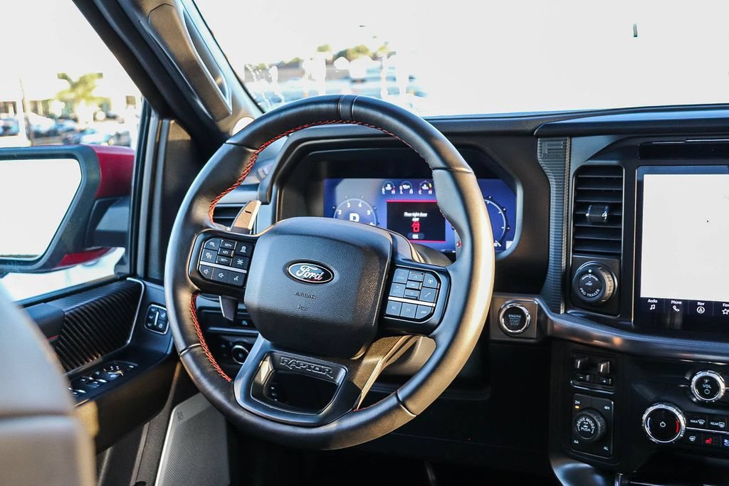 Used 2025 Ford F150 Raptor AWD/4WD image 17