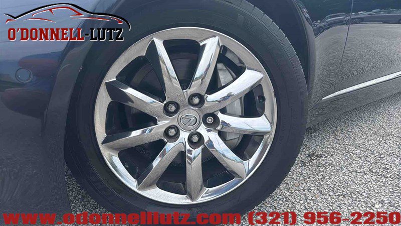Used 2009 Lexus LS 460 Luxury RWD image 2