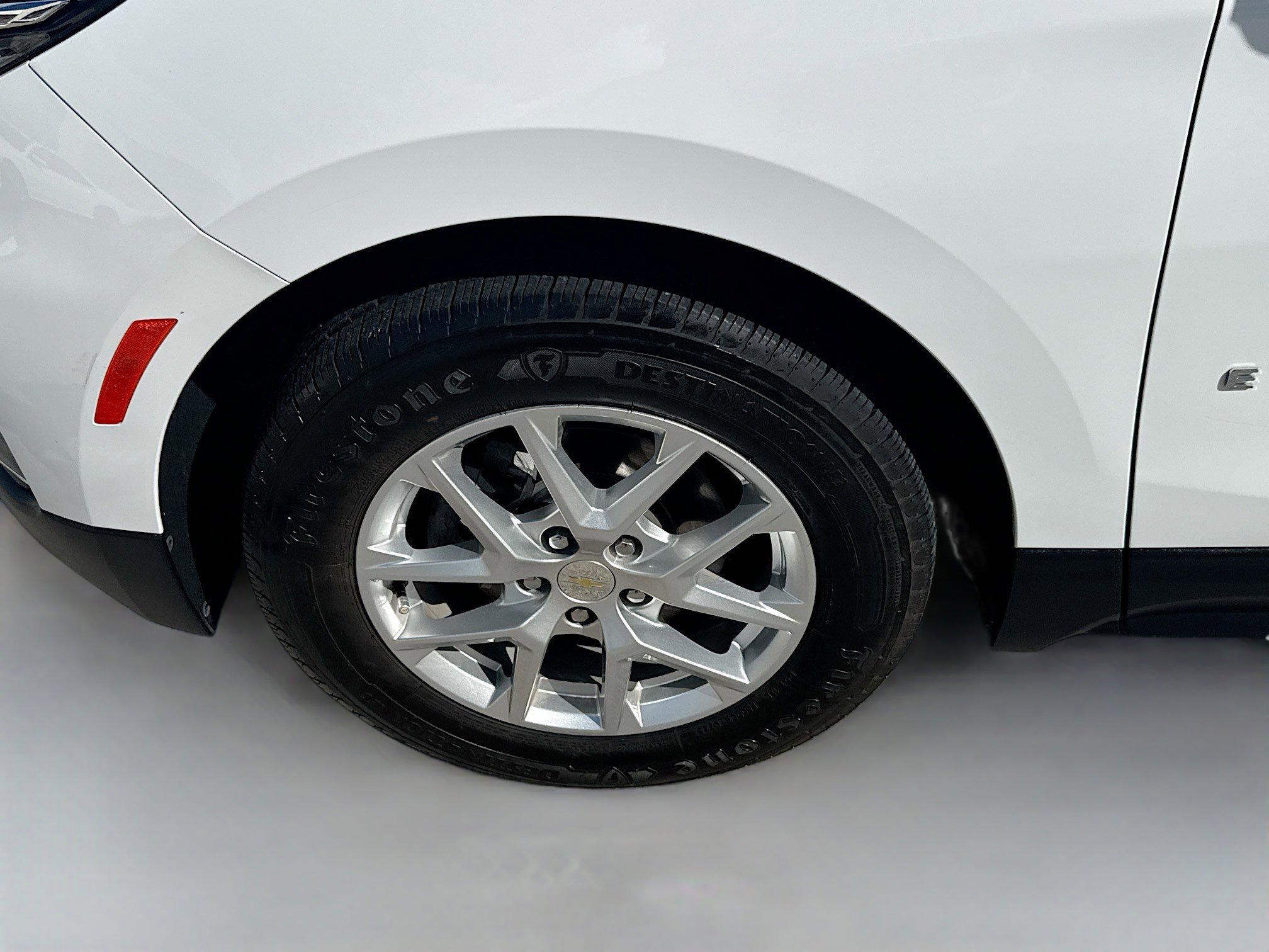 Used 2022 Chevrolet Equinox LT FWD image 36