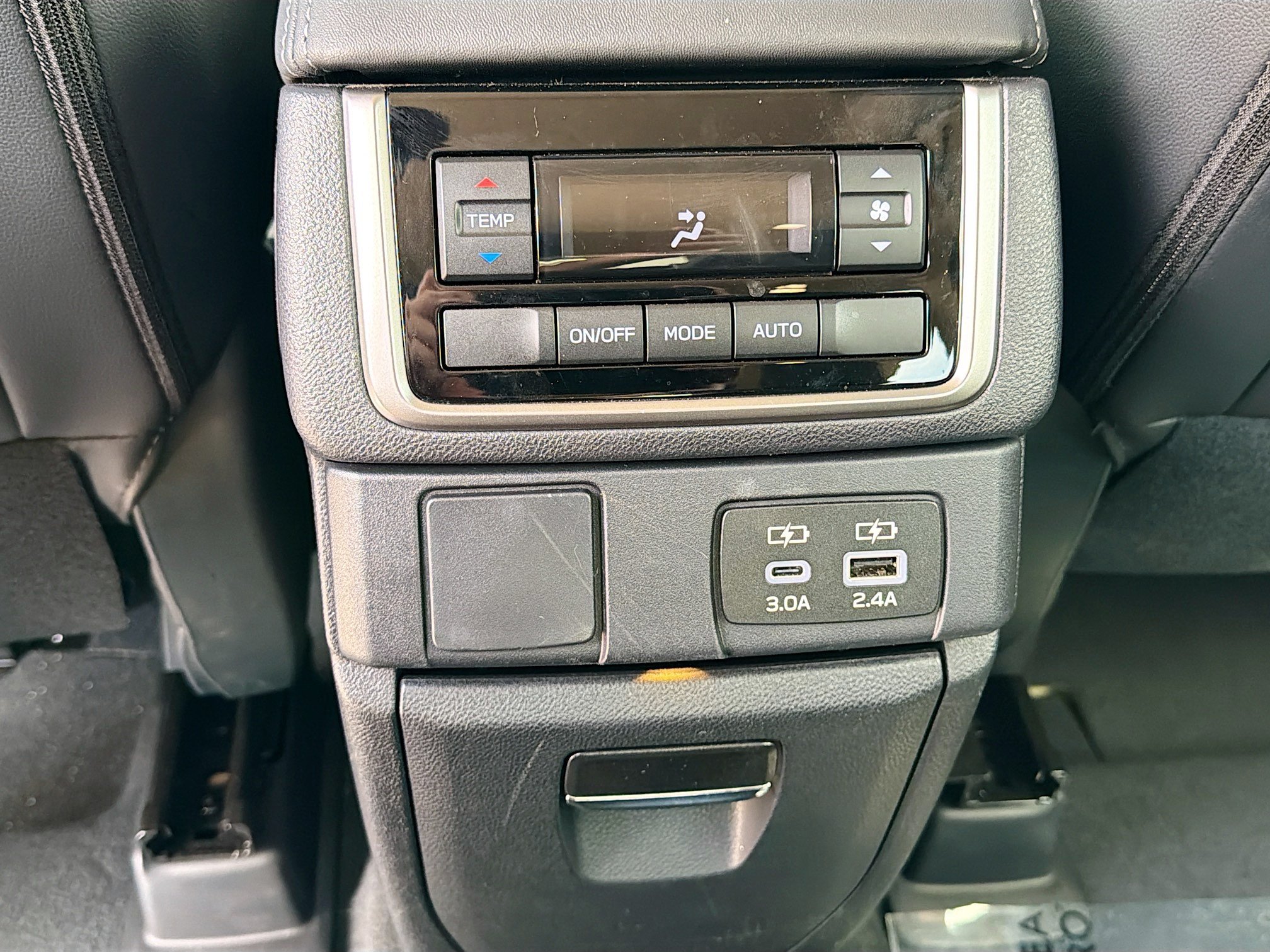 Certified 2026 Subaru Ascent Premium AWD/4WD image 20