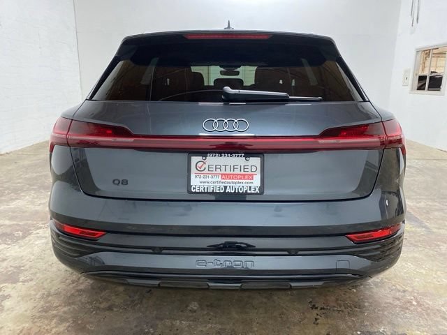 Used 2024 Audi Q8 e-tron Premium Plus w/ Premium Plus Package AWD/4WD image 4