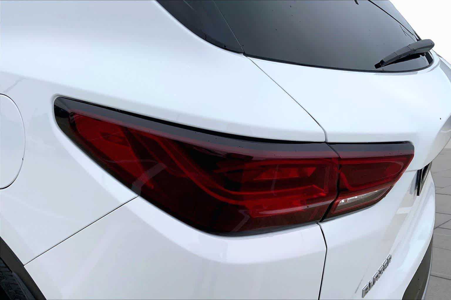 Certified 2025 Chevrolet Blazer LT FWD image 27