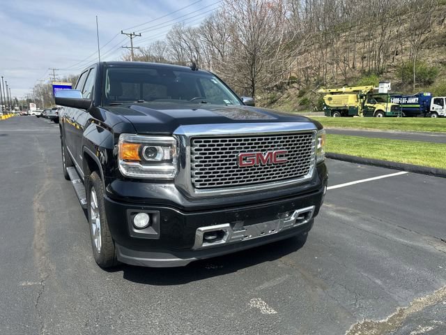 Used 2015 GMC Sierra 1500 Denali w/ Driver Alert Package AWD/4WD image 11
