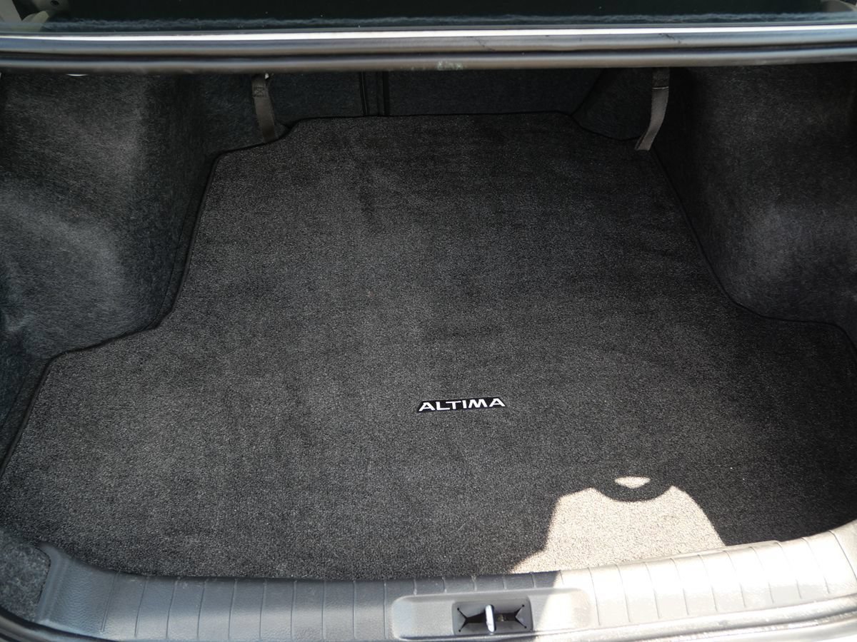 Used 2015 Nissan Altima 2.5 SV FWD image 21