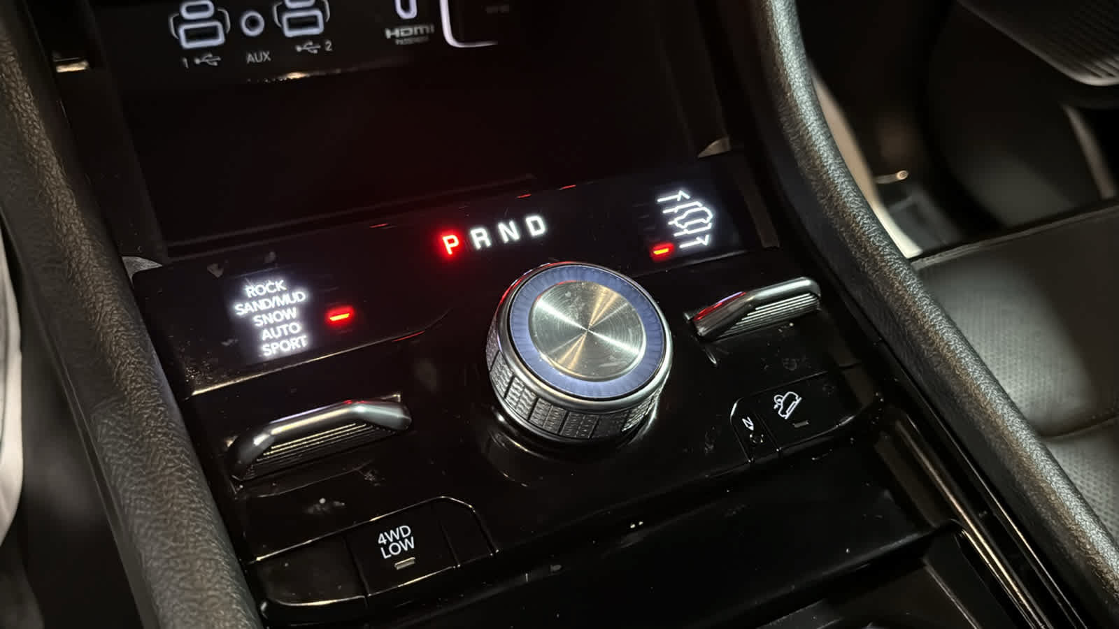 Used 2022 Jeep Grand Cherokee Overland AWD/4WD image 17