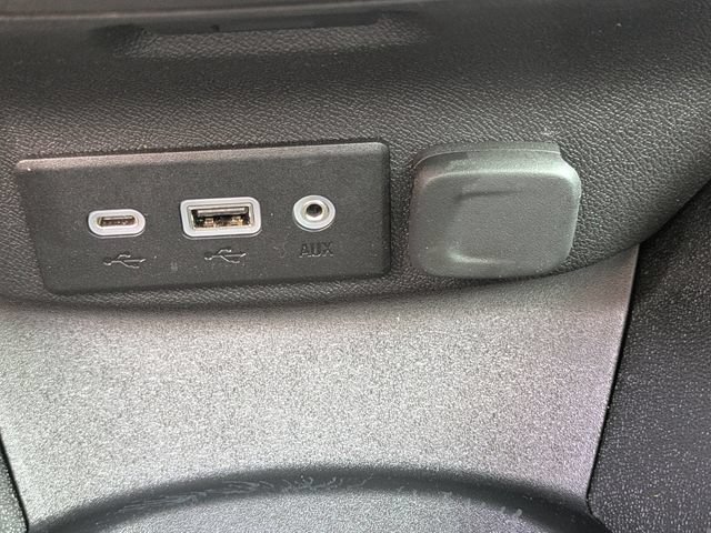 Used 2024 Chevrolet Malibu RS FWD image 22