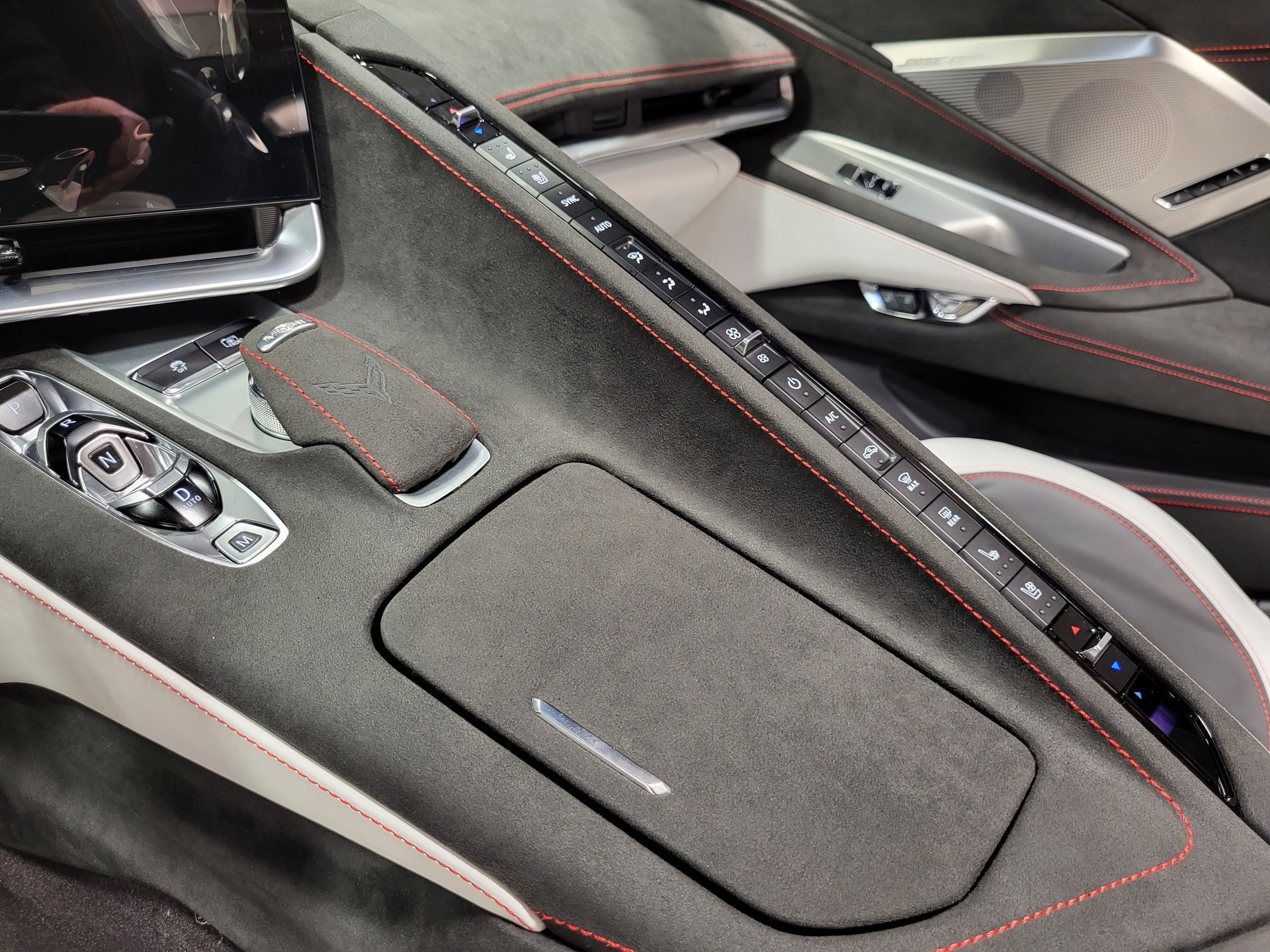 Used 2023 Chevrolet Corvette Stingray Premium Conv w/ Z51 Performance Package image 16