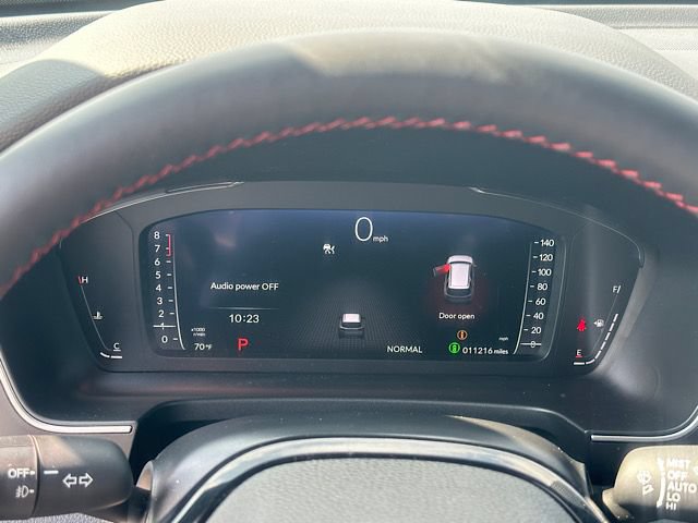 Used 2025 Honda Pilot Black Edition image 26