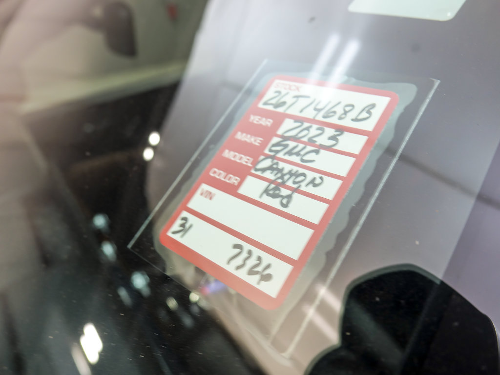 Used 2023 GMC Canyon AT4 w/ AT4 Premium Package AWD/4WD image 30