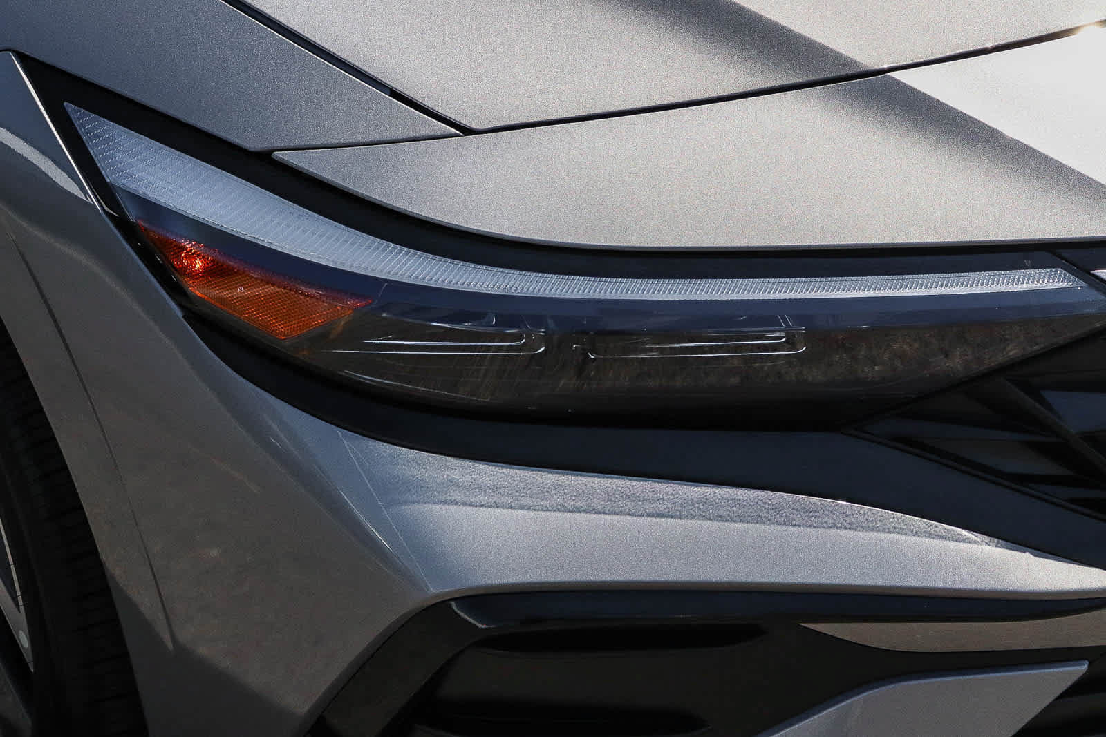 Used 2026 Hyundai Elantra Limited FWD image 4