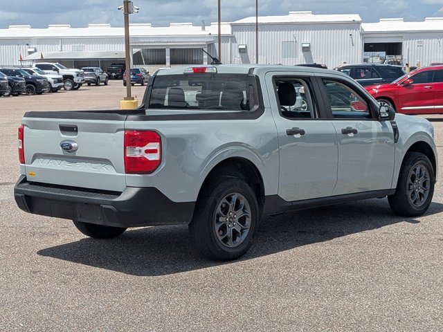 Used 2023 Ford Maverick XLT FWD image 5