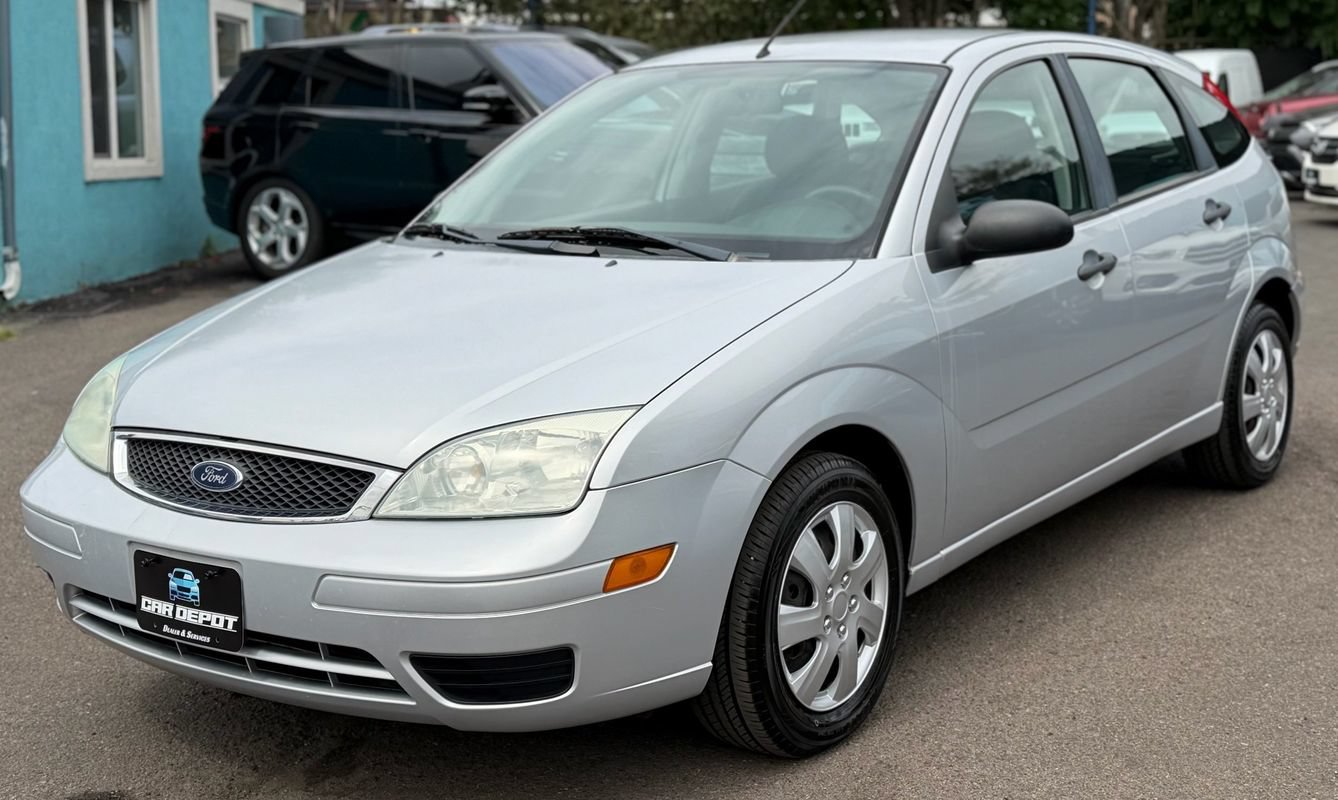 Used 2006 Ford Focus ZX5 Hatchback FWD image 7