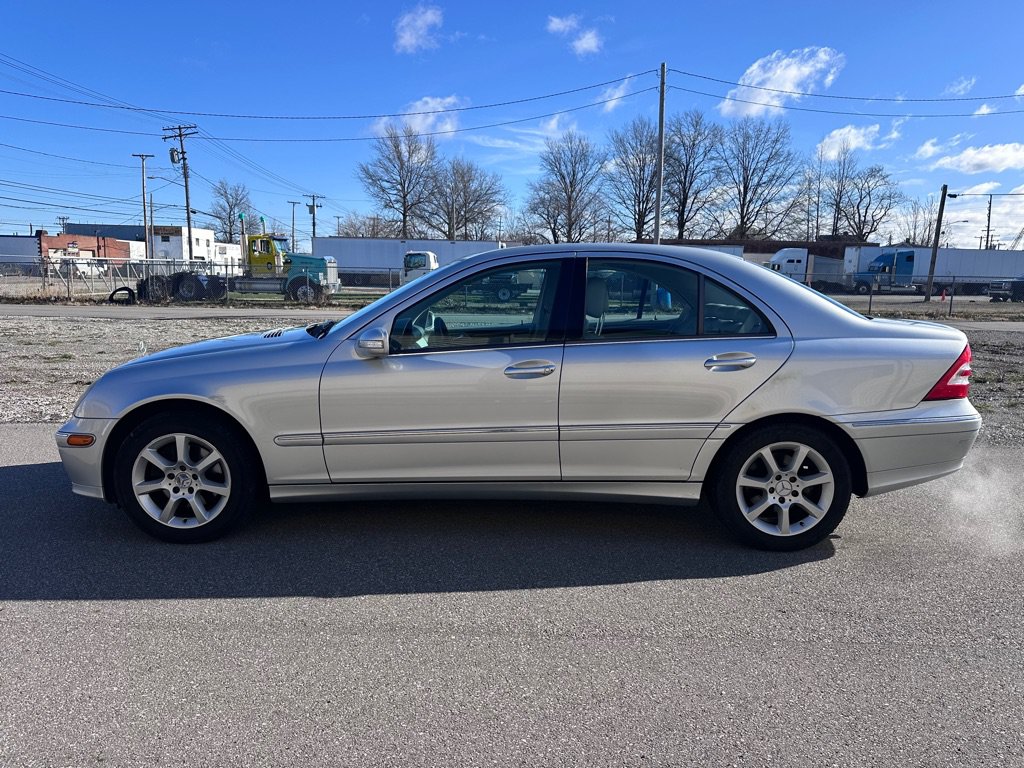 Used 2007 Mercedes-Benz C 280 4MATIC Sedan image 7