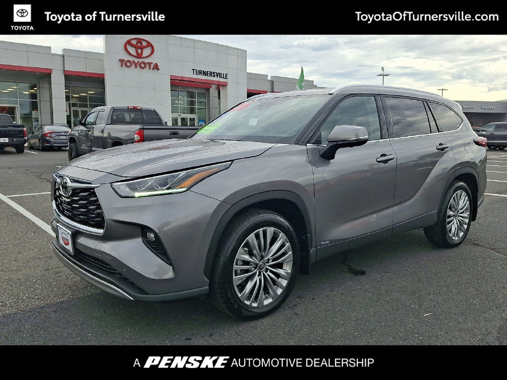 Used 2026 Toyota Highlander Platinum