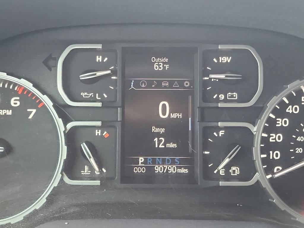 Used 2018 Toyota Tundra SR5 w/ TRD Sport Package AWD/4WD image 19