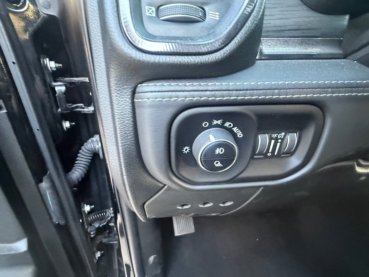 Used 2023 RAM 2500 Rebel w/ Level 2 Equipment Group AWD/4WD image 19