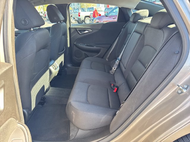Used 2024 Chevrolet Malibu LT FWD image 23