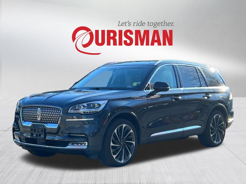 Used 2021 Lincoln Aviator Reserve w/ Equipment Group 202A image 2