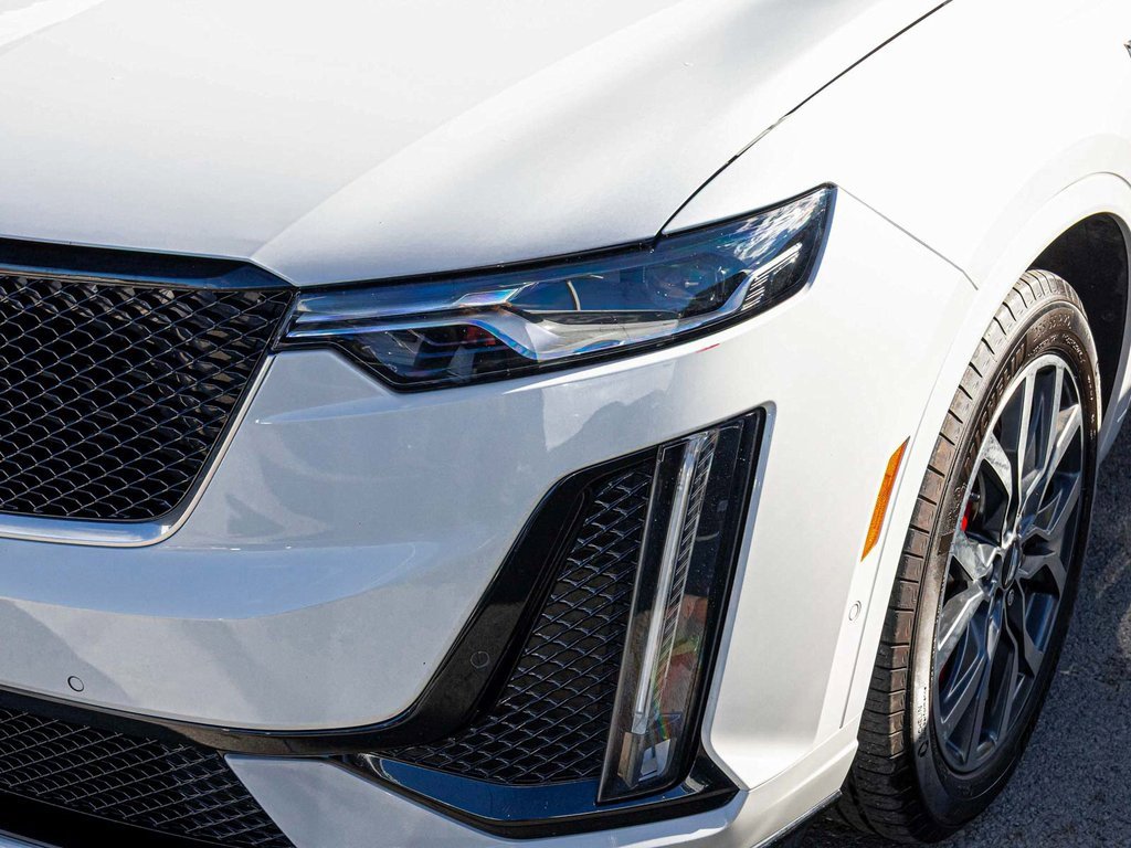 Used 2023 Cadillac XT6 Sport image 41