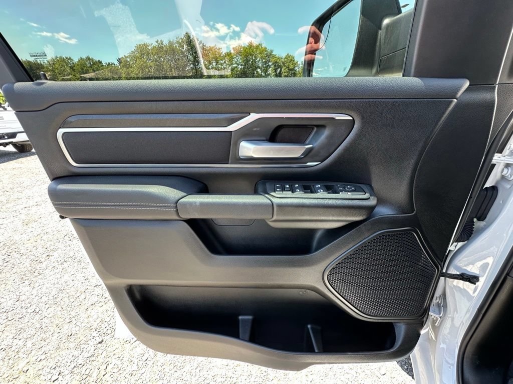 Used 2026 RAM 1500 Big Horn AWD/4WD image 5