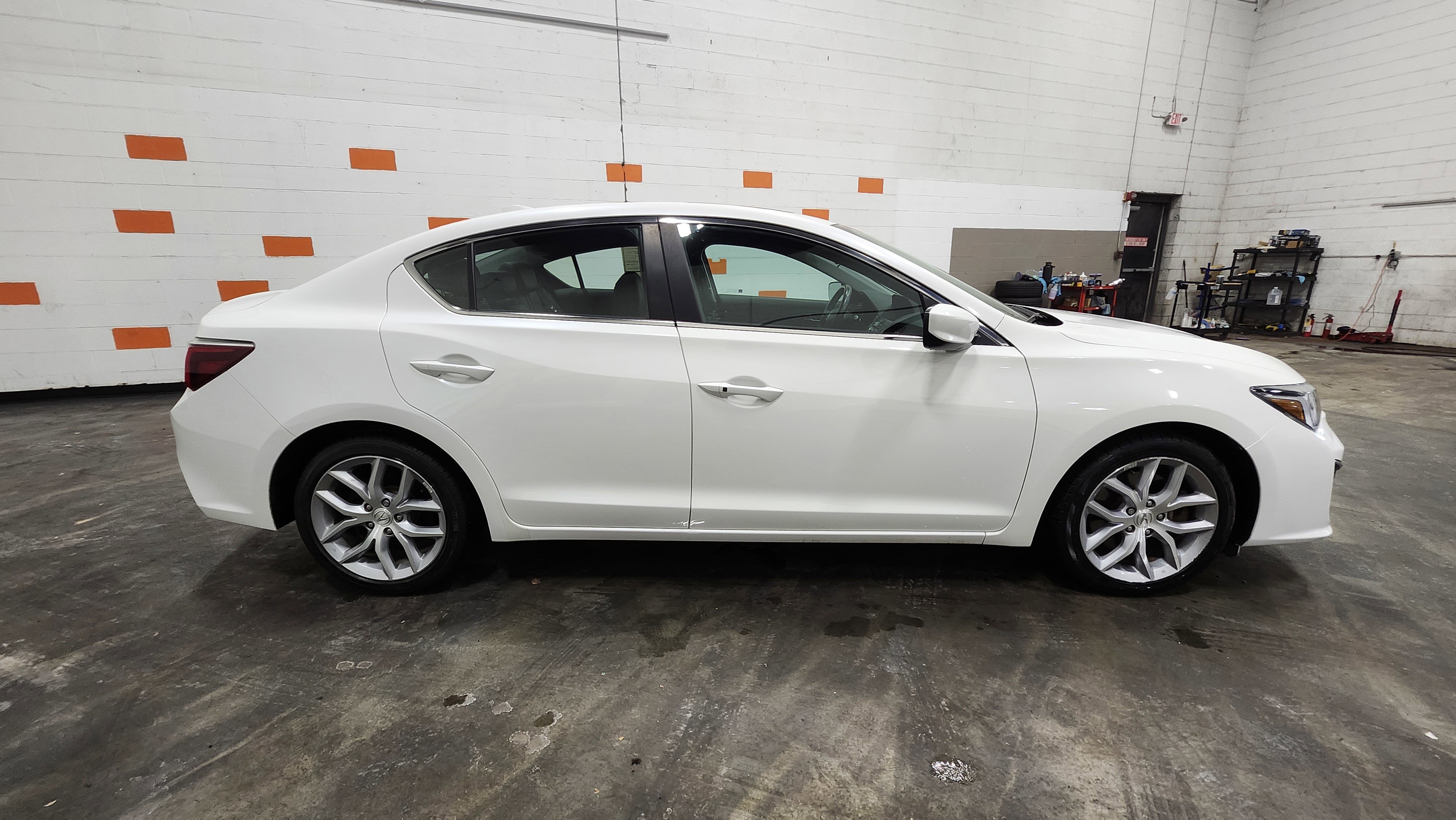Used 2020 Acura ILX image 18