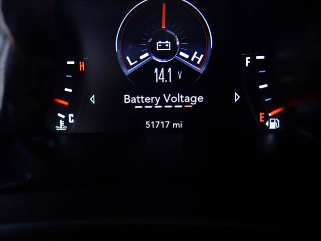 Used 2022 Dodge Challenger R/T w/ Driver Convenience Group RWD image 20