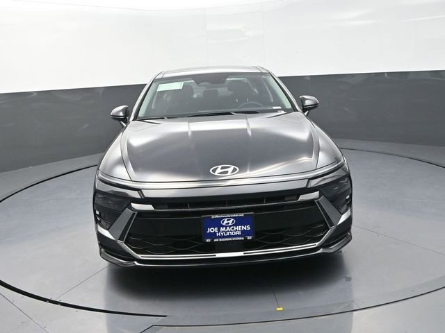 New 2026 Hyundai Sonata SEL FWD image 3