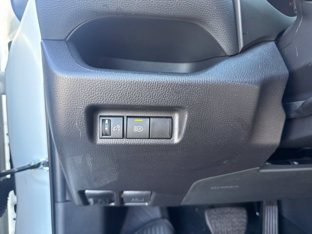 Used 2025 Toyota RAV4 LE FWD image 27