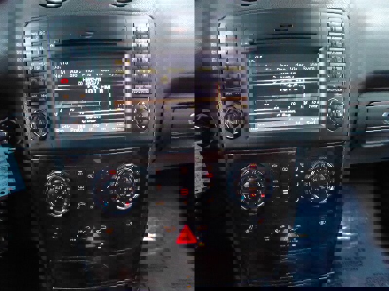 Used 2010 Mercedes-Benz ML 350 4MATIC image 12