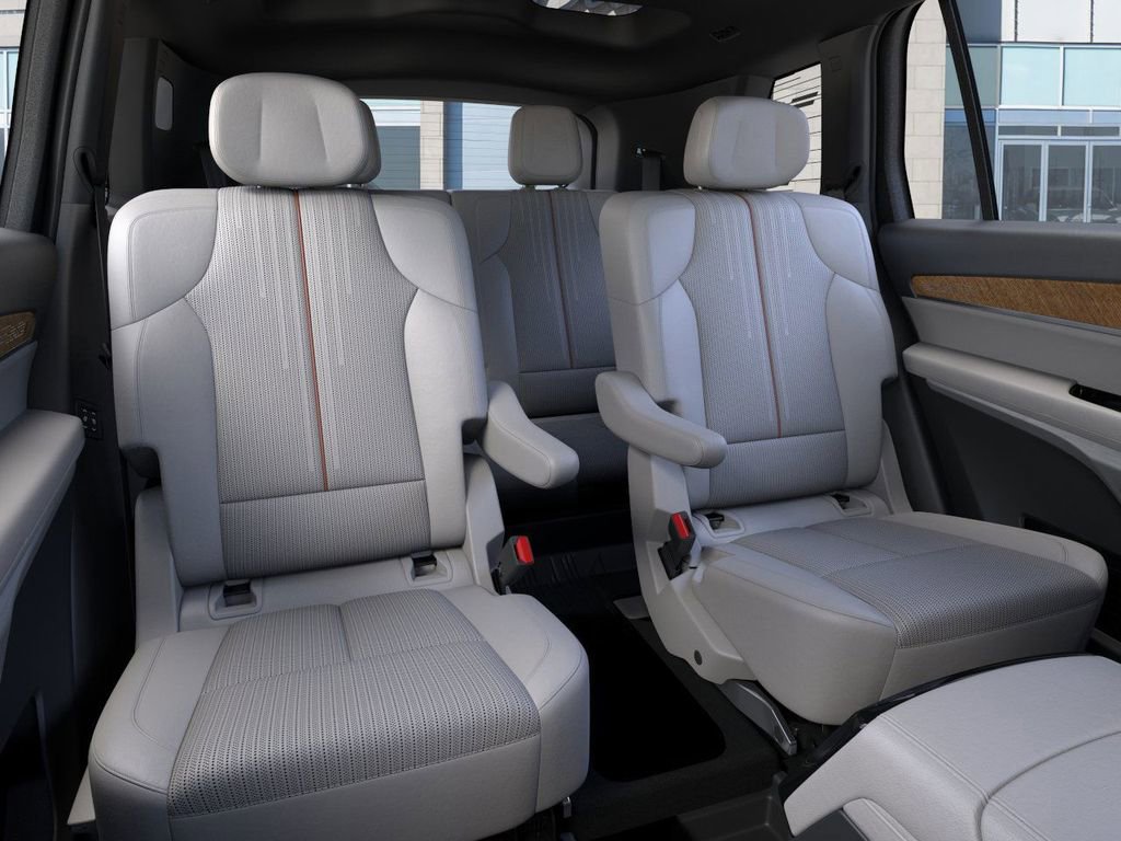 New 2026 Cadillac Vistiq Sport w/ LPO, Floor Liner Package image 17