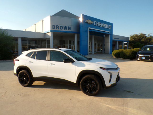 Used 2025 Chevrolet Trax ACTIV w/ Driver Confidence Package