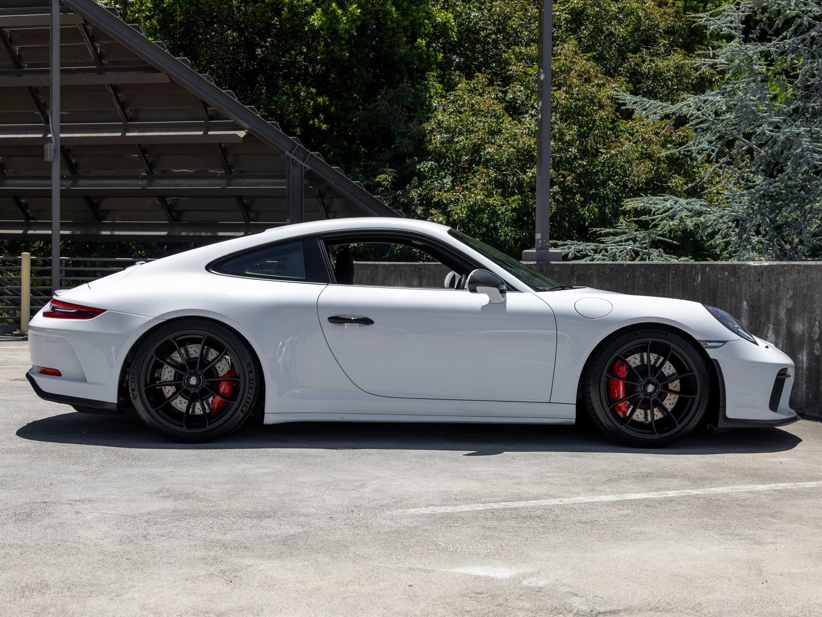 Certified 2018 Porsche 911 GT3 RWD image 12